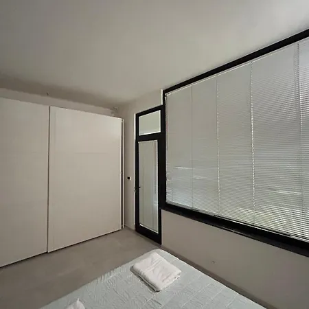 Casa Mec Semesterbostad Imperia